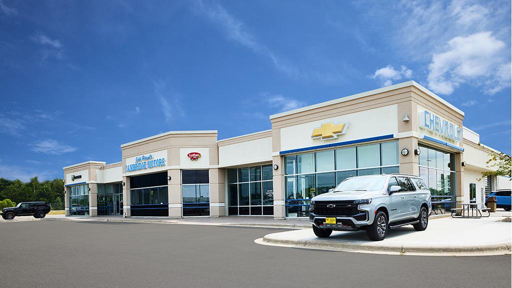 Dealership gallery photo 1